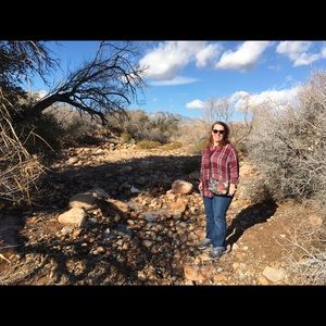 Meet your Posher, Connie